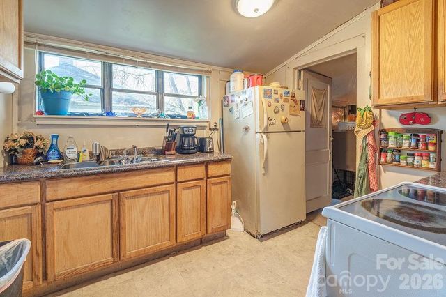 119 Fairfax Avenue, Asheville, NC 28806