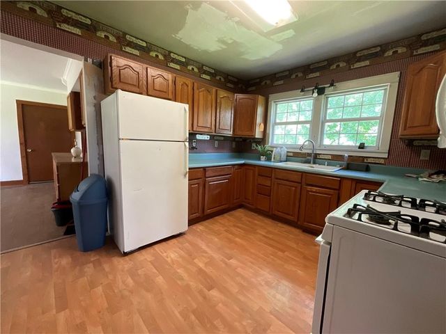 18615 137th Street, Pattonsburg, MO 64670