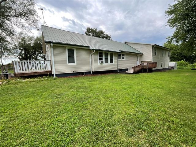 18615 137th Street, Pattonsburg, MO 64670