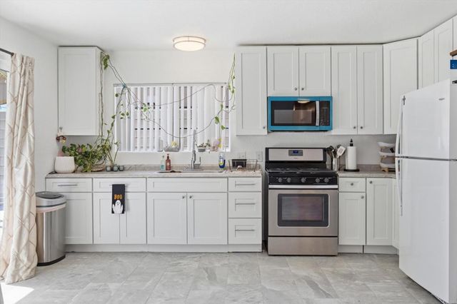31120 Avenue Valdez, Cathedral City, CA 92234