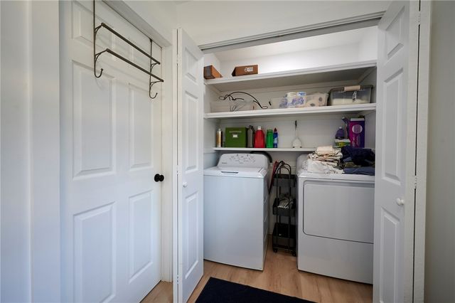 214 Youngs Ln, Sugarcreek Boro, PA 16323