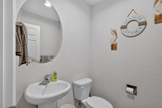 38 Spanish Way, Port St. Lucie, FL 34952