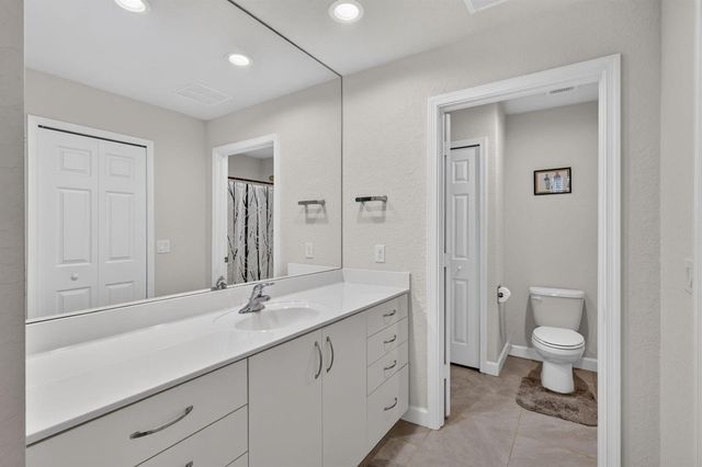 38 Spanish Way, Port St. Lucie, FL 34952
