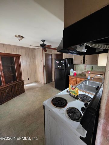 5704 XAVIER Road, Jacksonville, FL 32209