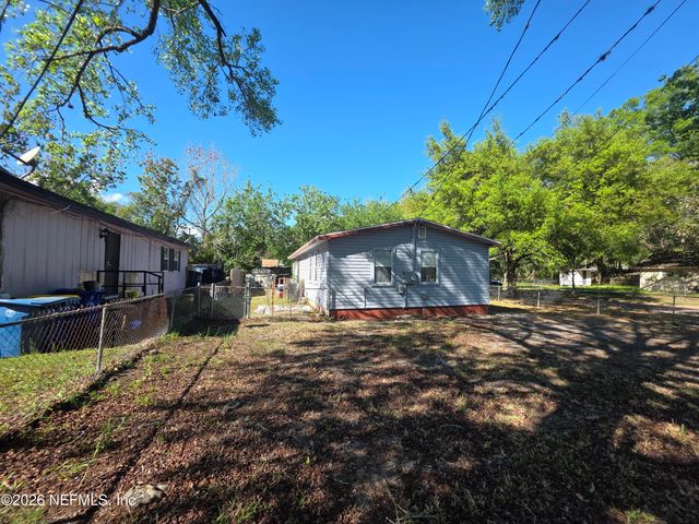 5704 XAVIER Road, Jacksonville, FL 32209