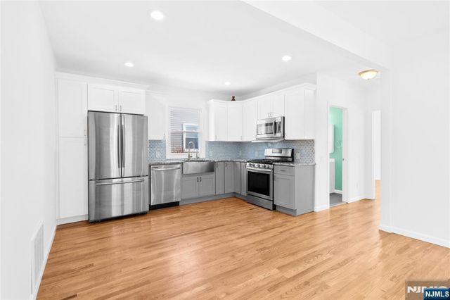 43 Howe Avenue 1, Montclair, NJ 07042