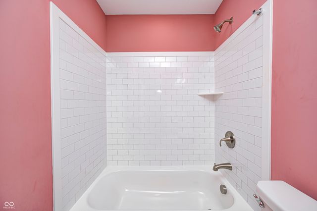 16435 Rathbun Court, Fortville, IN 46040