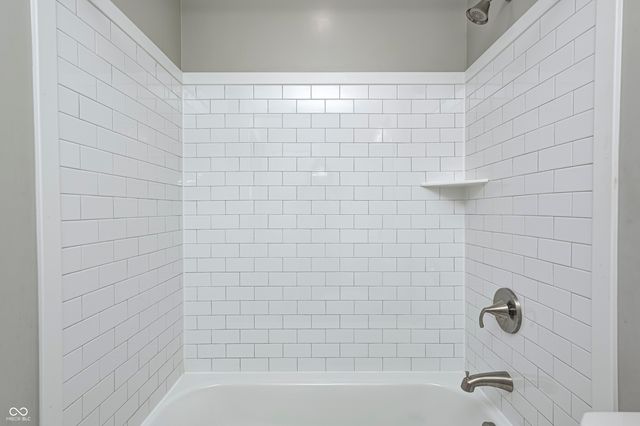 16435 Rathbun Court, Fortville, IN 46040