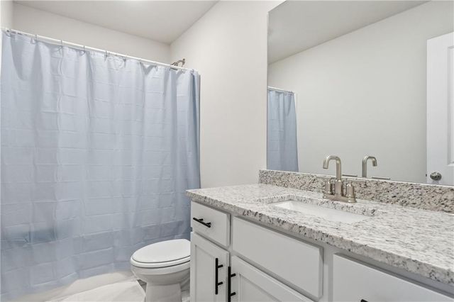 3939 Hidden River Lane, Oakwood, GA 30566