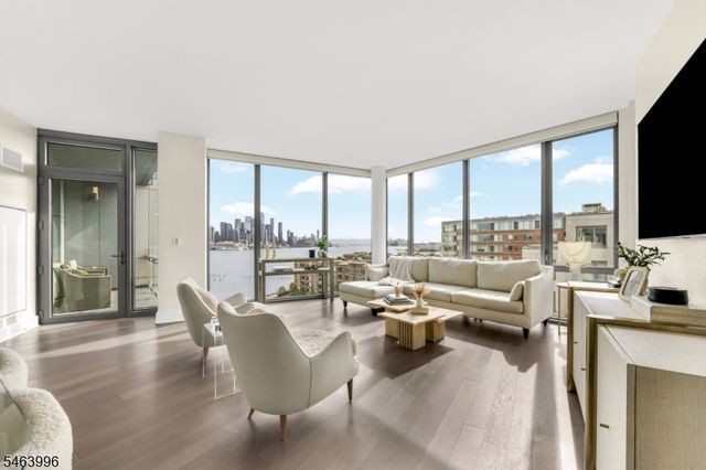 9 Ave At Port Imperial 1009, West New York Town, NJ 07093