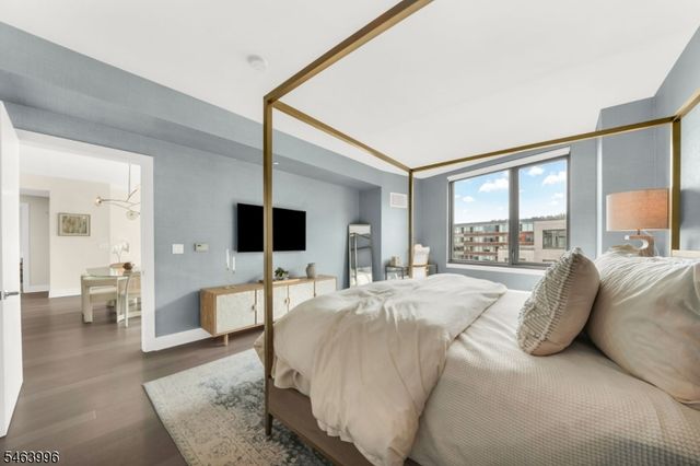 9 Ave At Port Imperial 1009, West New York Town, NJ 07093