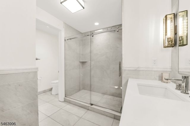 9 Ave At Port Imperial 1009, West New York Town, NJ 07093