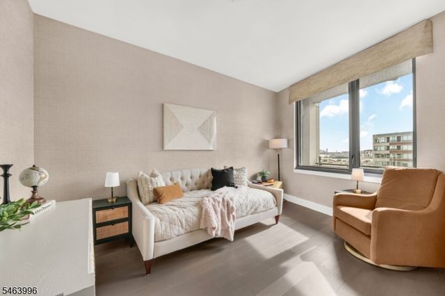 9 Ave At Port Imperial 1009, West New York Town, NJ 07093