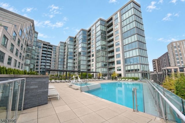 9 Ave At Port Imperial 1009, West New York Town, NJ 07093