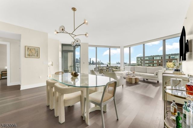 9 Ave At Port Imperial 1009, West New York Town, NJ 07093
