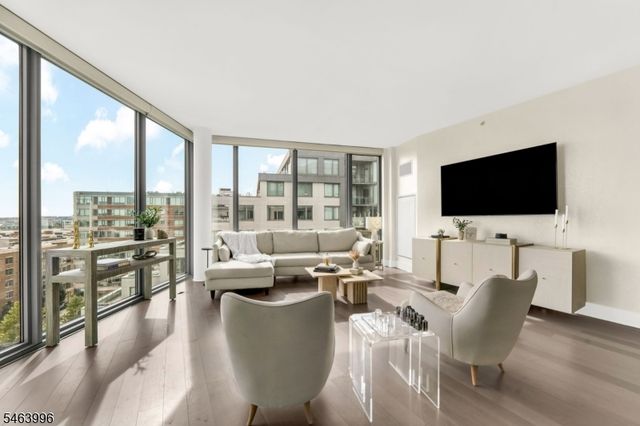 9 Ave At Port Imperial 1009, West New York Town, NJ 07093