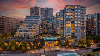 9 Ave At Port Imperial 1009, West New York Town, NJ 07093