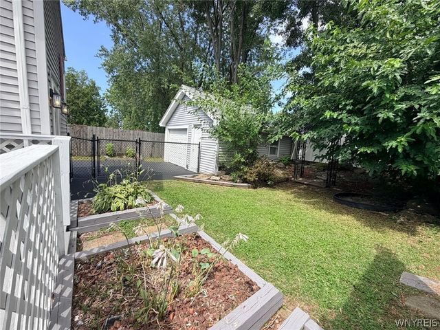 2650 Ferndale Avenue, Hamburg, NY 14075