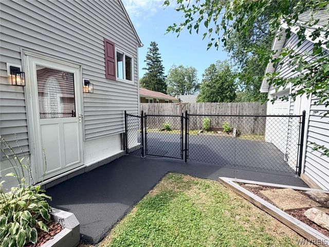 2650 Ferndale Avenue, Hamburg, NY 14075