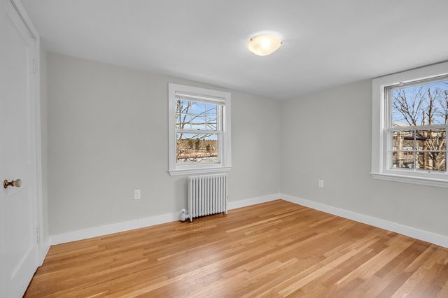 70 Spruce St 70, Acton, MA 01720