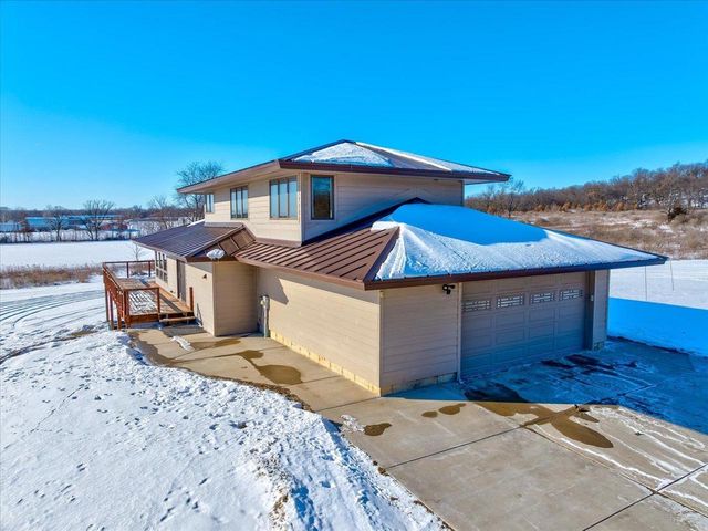 W2140 Behnke Road, Brooklyn, WI 53521