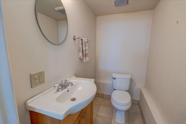 W2140 Behnke Road, Brooklyn, WI 53521