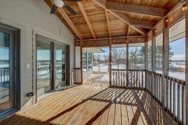 W2140 Behnke Road, Brooklyn, WI 53521