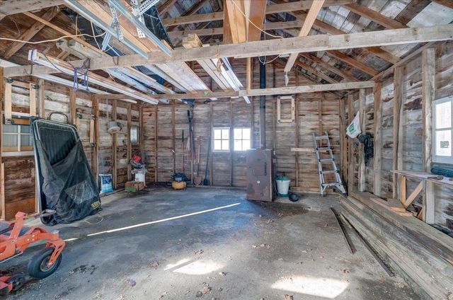 W2140 Behnke Road, Brooklyn, WI 53521