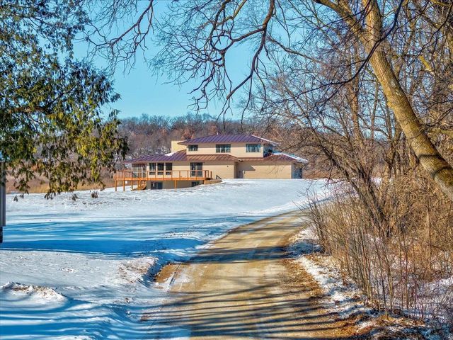 W2140 Behnke Road, Brooklyn, WI 53521