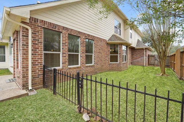 2702 Pine Trail, Katy, TX 77493