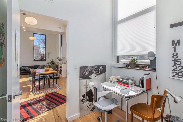 1454 Townsend Street 202, Detroit, MI 48214