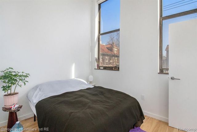 1454 Townsend Street 202, Detroit, MI 48214