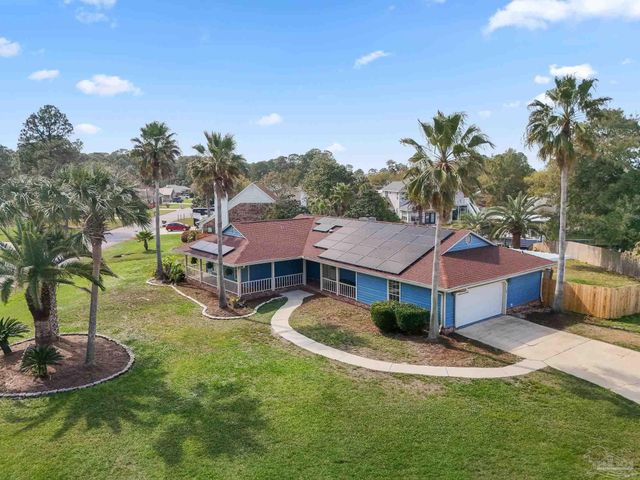 2966 Duke Dr, Gulf Breeze, FL 32563