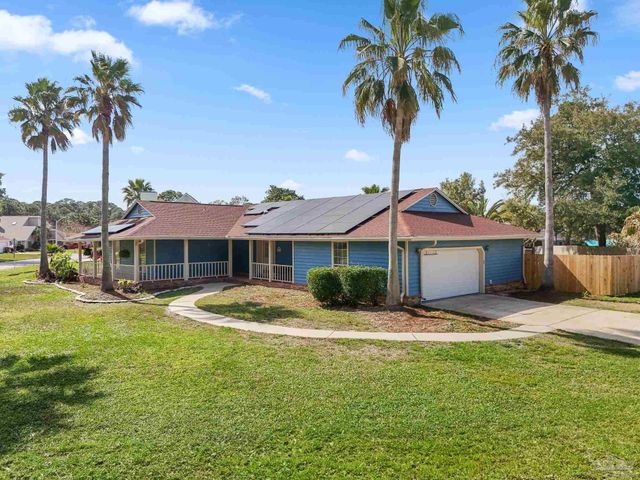 2966 Duke Dr, Gulf Breeze, FL 32563