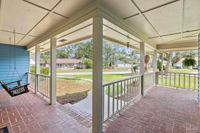 2966 Duke Dr, Gulf Breeze, FL 32563
