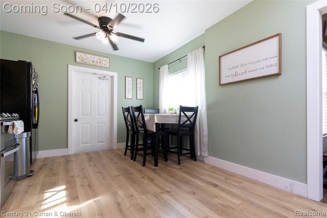 4145 Parker Street, Dearborn Heights, MI 48125