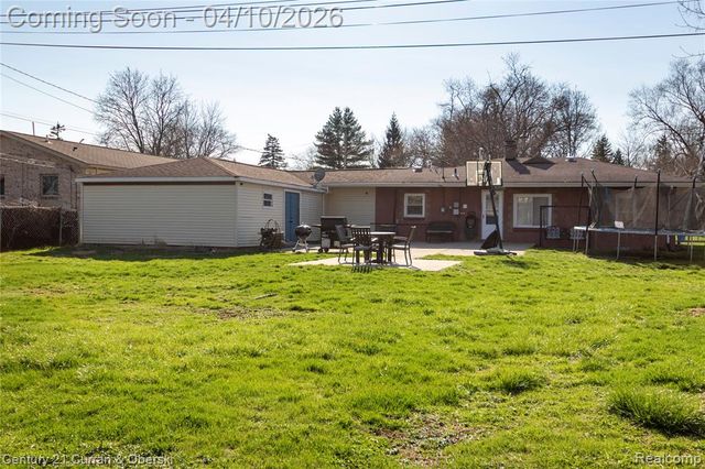 4145 Parker Street, Dearborn Heights, MI 48125