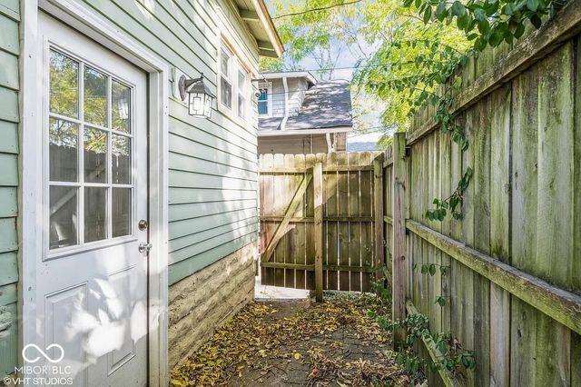 537 E 33rd Street, Indianapolis, IN 46205