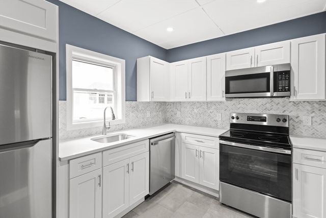 57 Ord St, Salem, MA 01970