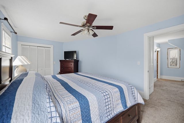 59 Woodmont St, West Springfield, MA 01089