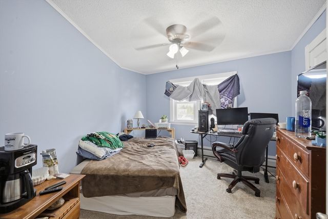 59 Woodmont St, West Springfield, MA 01089