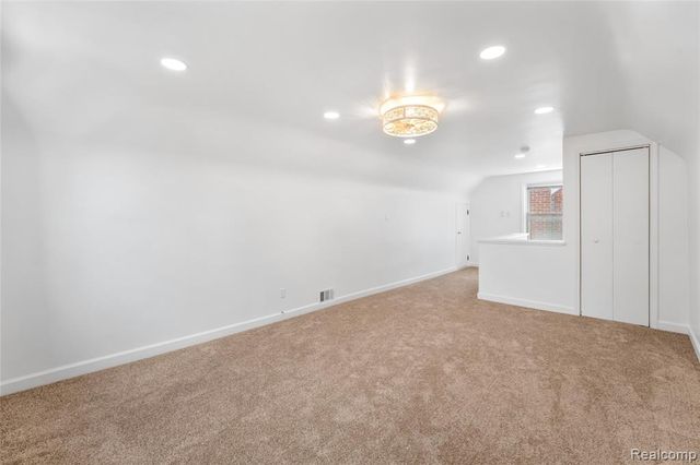 2604 Venice Street, Dearborn, MI 48124