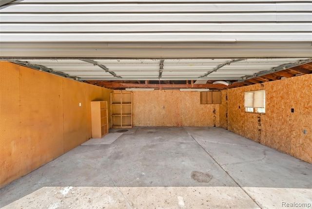 2604 Venice Street, Dearborn, MI 48124