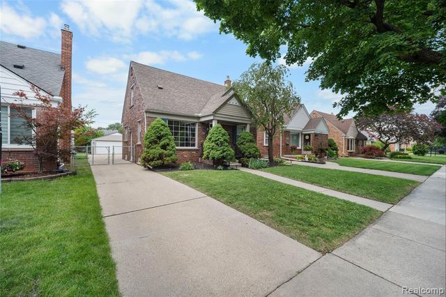 2604 Venice Street, Dearborn, MI 48124