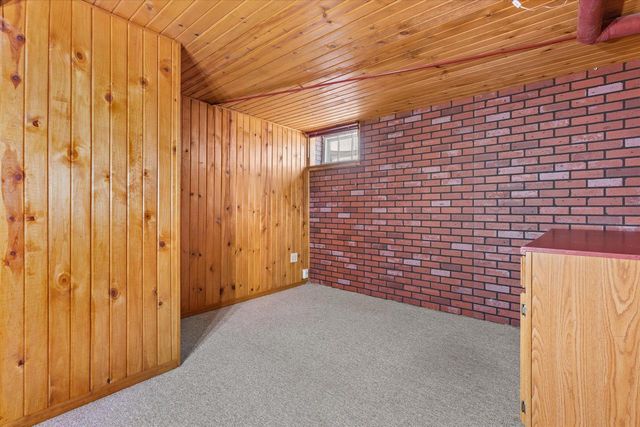 2951 S 101st STREET, West Allis, WI 53227