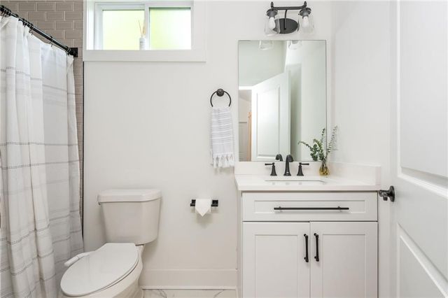1461 Lively Ridge Road NE, Atlanta, GA 30329