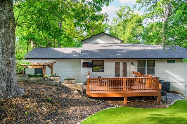 1461 Lively Ridge Road NE, Atlanta, GA 30329