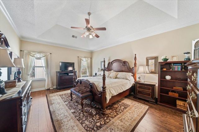 8268 BARTLETT GAP DR, Bartlett, TN 38133