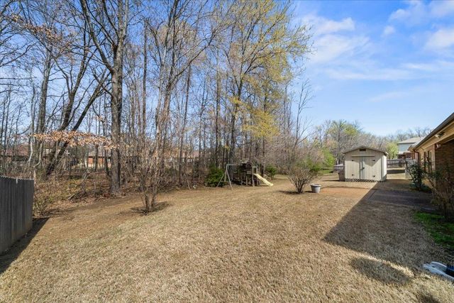 8268 BARTLETT GAP DR, Bartlett, TN 38133
