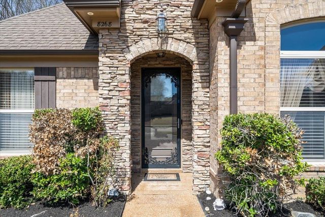 8268 BARTLETT GAP DR, Bartlett, TN 38133